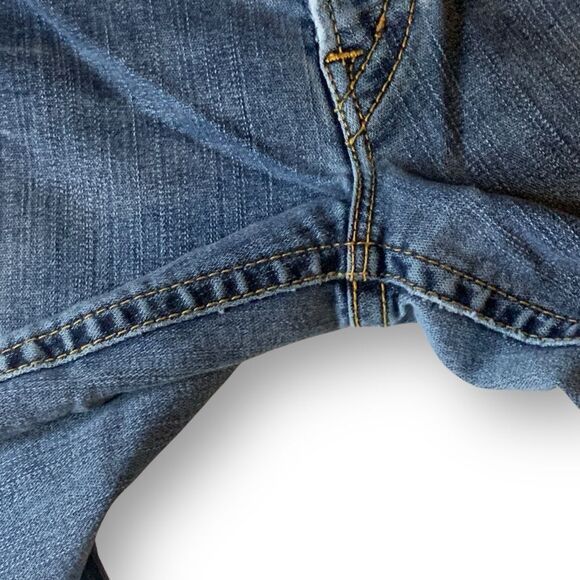 Silver Medium Wash Boot Cut Comfort Stretch Blend Jeans Women's size 30 - Picture 7 of 14